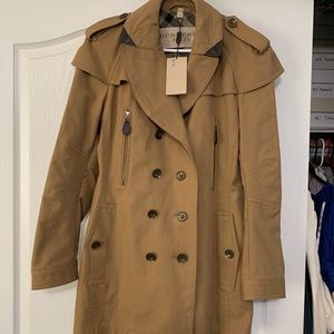 New With Tags Burberry Trench Coat